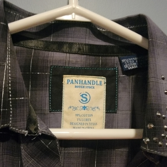 Panhandle Rough Stock V neck Western Shirt - Picture 3 of 5